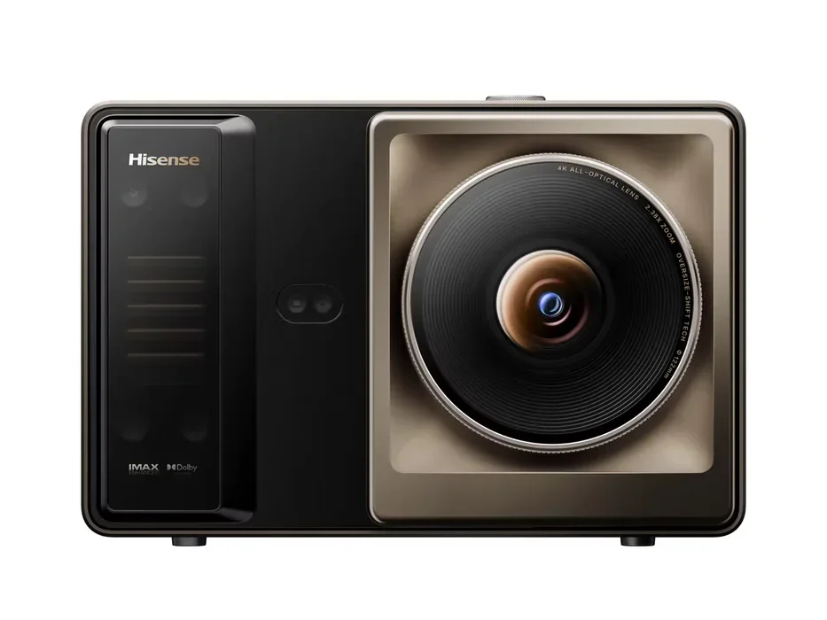Mặt trước Hisense XR10, ống kính zoom quang 2,38x