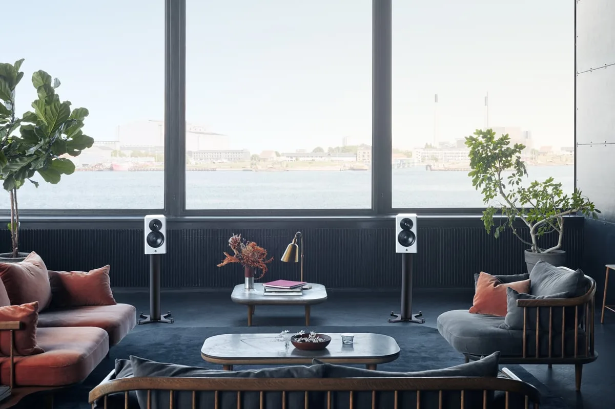 Gợi ý bố trí Dynaudio Focus 10